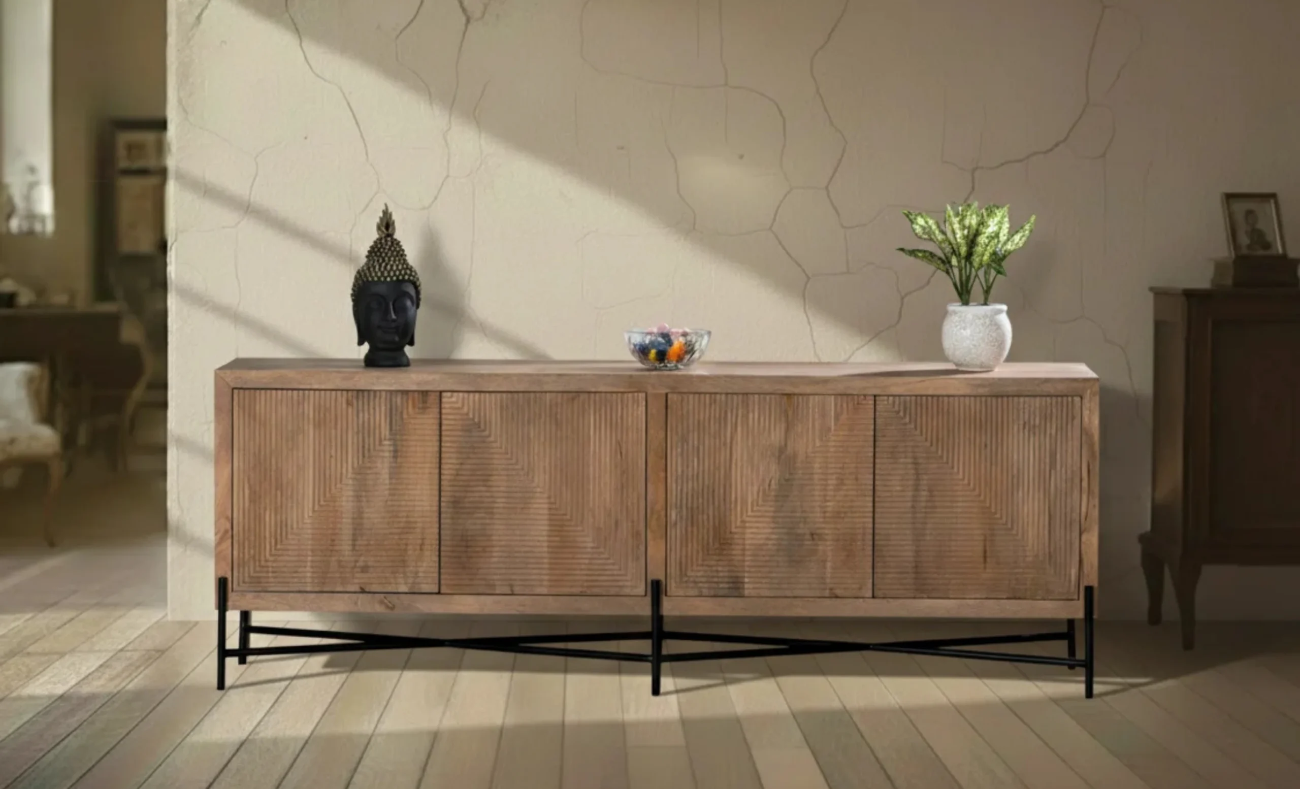 4 Door Sideboard (KBAR020) 4 Door Sideboard - Image 1